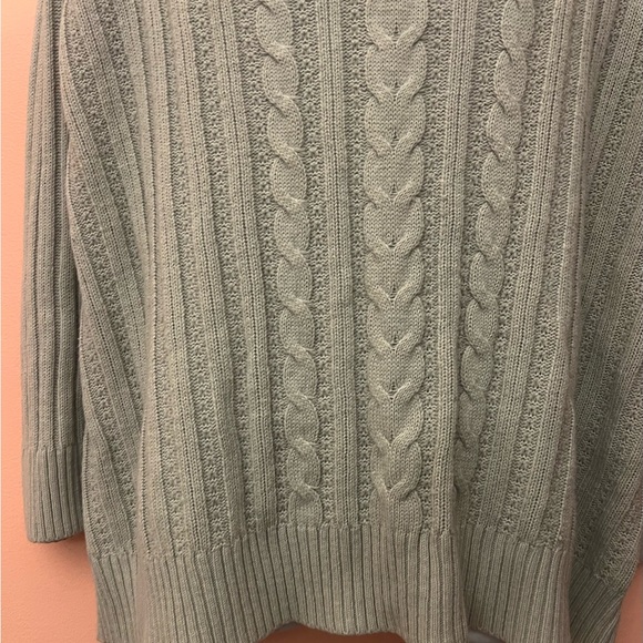 Avenue 22/24 Grey Sweater - Picture 4 of 6